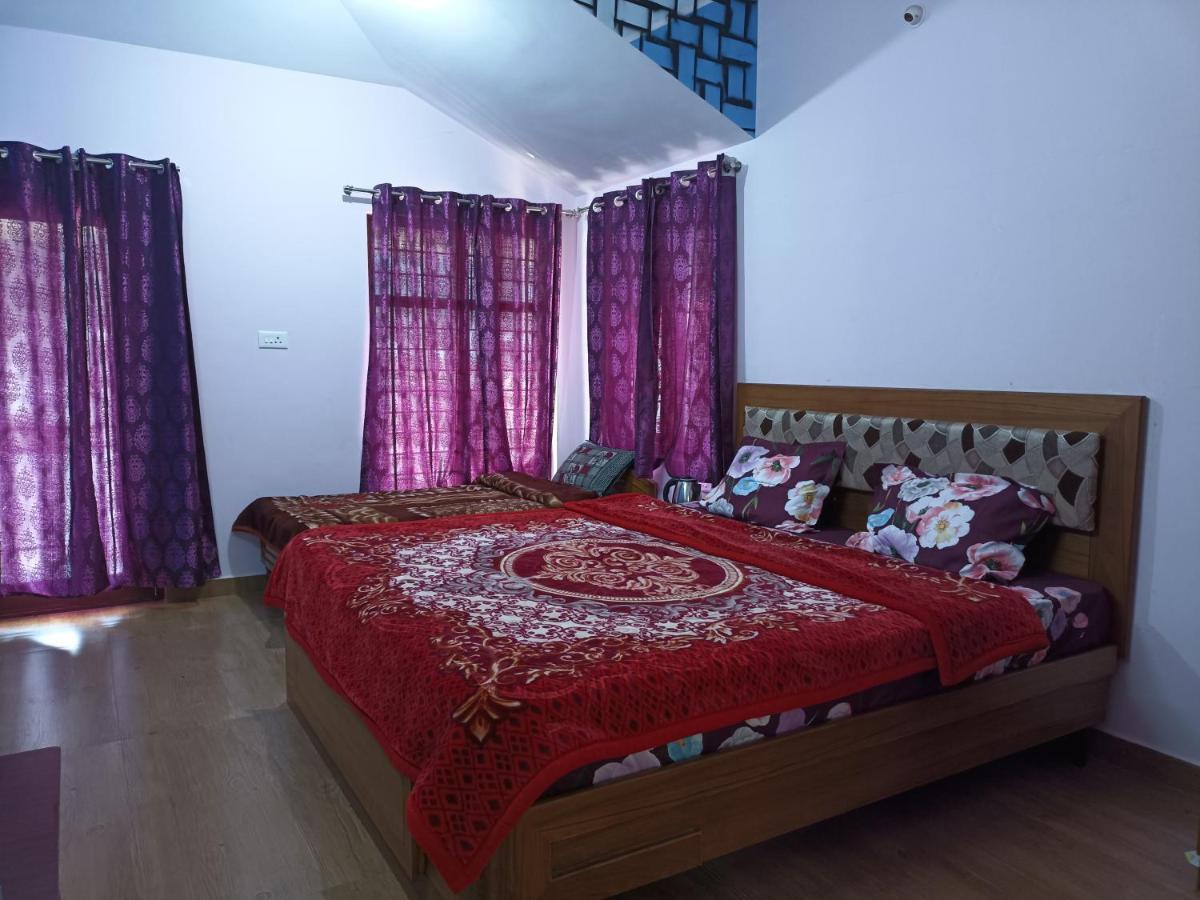Апартаменти Karpagam Residency Уті Екстер'єр фото